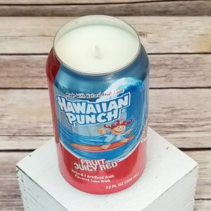 Starting with an upcycled Hawaiian Punch can, this soy candle is ready.